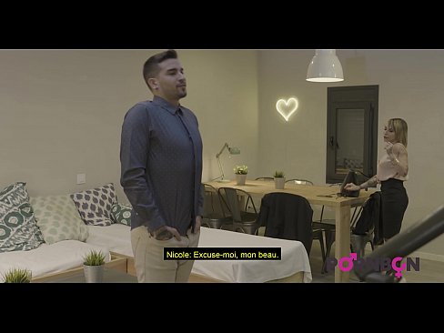 ❤️ PORNBCN 4K Mid ka mid ah naag qaan-gaar ah oo naaso waaweyn leh waxay rabtaa inay dabada noqoto Gigolo yar oo leh dick blowjob amortism adag fuck gacanta shaqo eeyga qaabka maxsuul leefleefi kacsiga Faransiiska subtitles ️ Galmo ☑